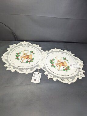 NWT Heritage Lace Reindeer Round (2) Doilies Cream Ecru 14" Christmas Decor